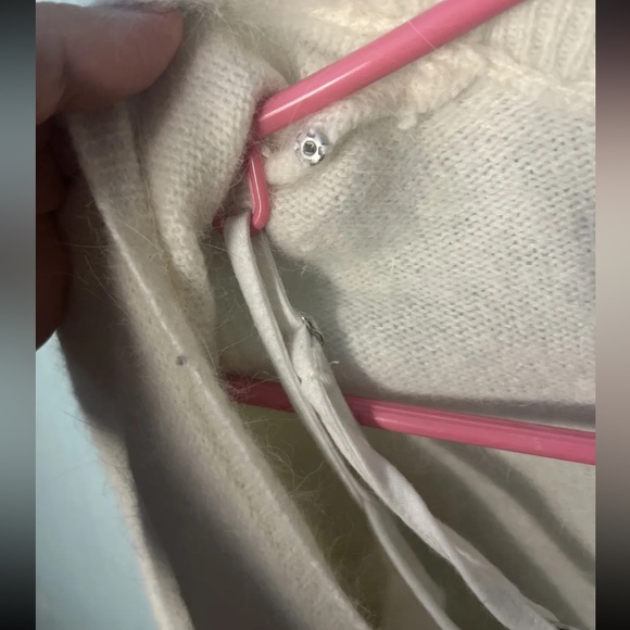 Victoria’s Secret Cream Angora Sweater Moda International Women’s Small - Picture 4 of 7